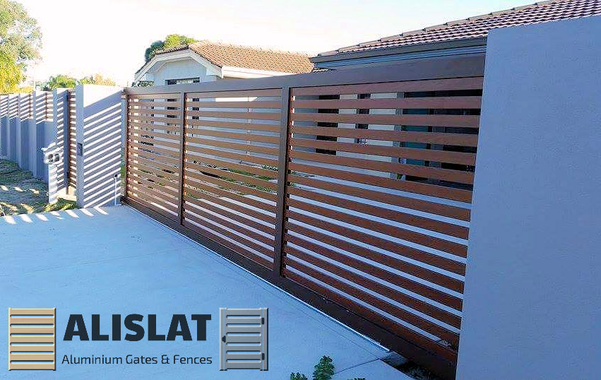 ALISLAT Knotwood Automated Remote Control Gates Alislat