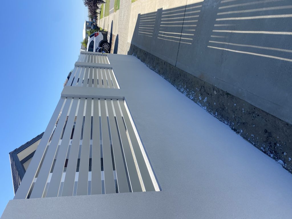 decorative privacy fencing